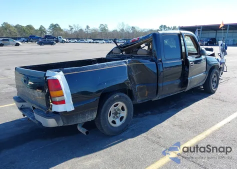 1999 Chevrolet Silverado 1500 из США, поврежденный, VIN 2GCEC19TXX1197354